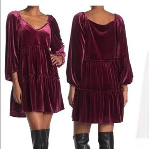 Betsy Johnson V-Neck Velvet Tiered Long Sleeve Babydoll Mini Dress - XS